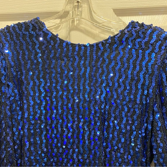 Jarrod’s sapphire blue sequin formal gown. Size 9/10 - Picture 5 of 12